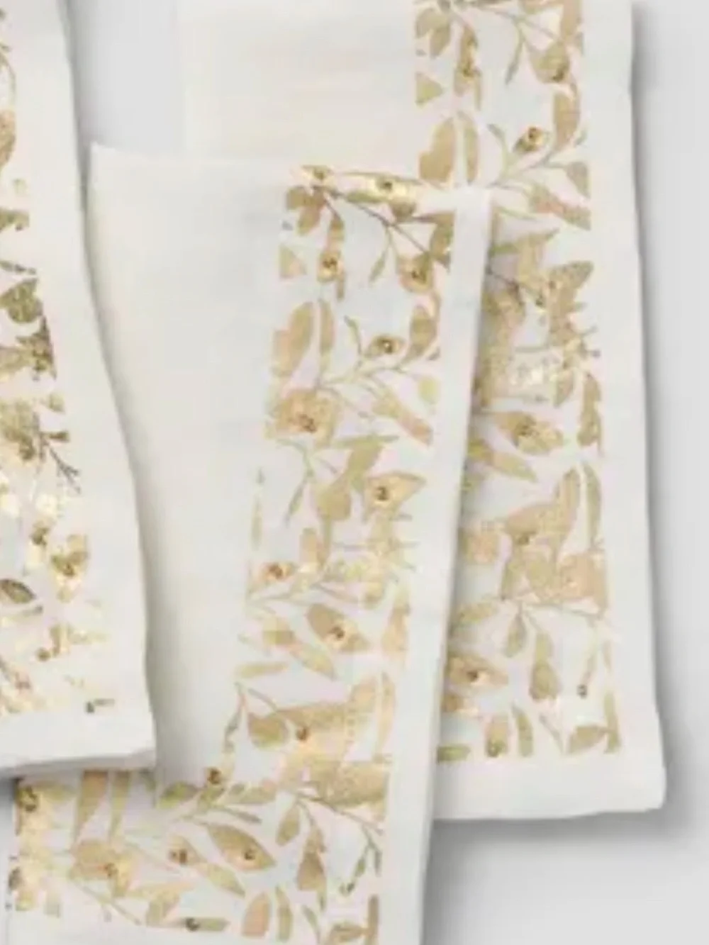 Sur La Table Gold Splatter Runner & Napkin Set (8).